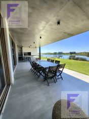 Escobar Venta Casa al lago Naudir