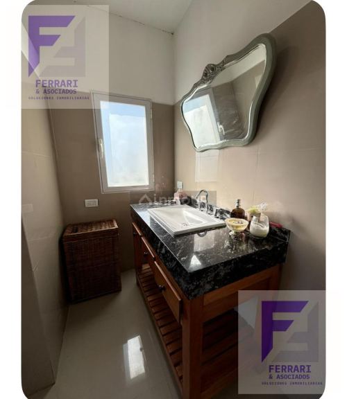 Casa en Venta en Campana, G.B.A. Zona Norte