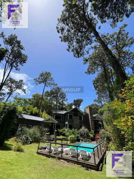 Casa en Venta en Pinamar, Buenos Aires Interior