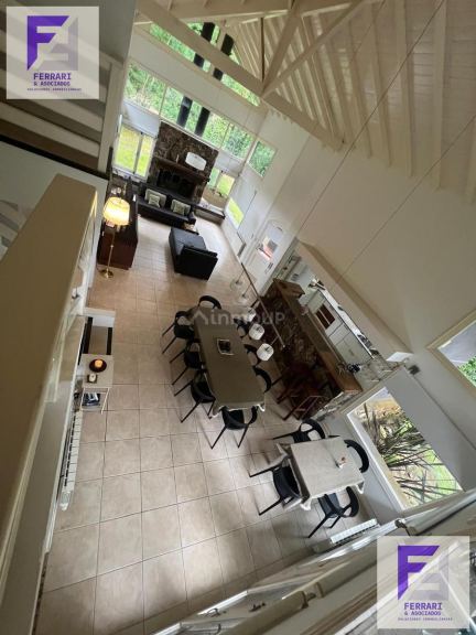 Casa en Venta en Pinamar, Buenos Aires Interior