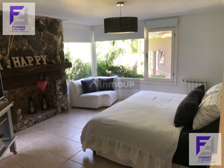 Casa en Venta en Pinamar, Buenos Aires Interior