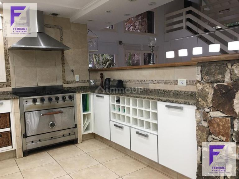 Casa en Venta en Pinamar, Buenos Aires Interior