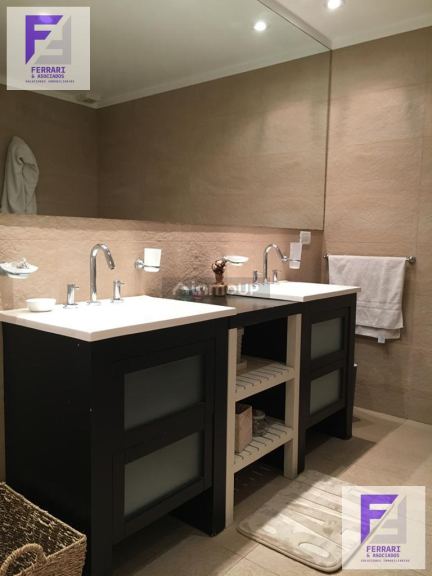 Casa en Venta en Pinamar, Buenos Aires Interior