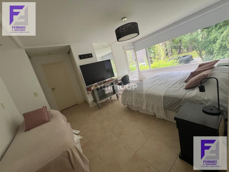 Casa en Venta en Pinamar, Buenos Aires Interior