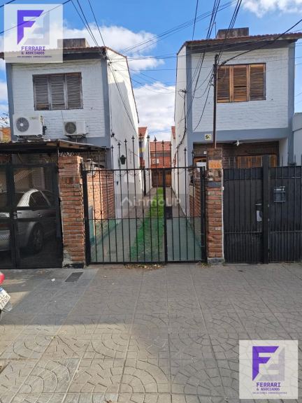 P H en Venta en La Matanza, G.B.A. Zona Oeste