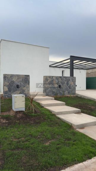 Lujan de Cuyo Barrio Lar Terrada