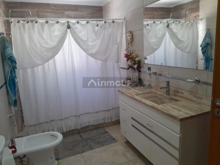 Casa en Alquiler en La Plata, G.B.A. Zona Sur