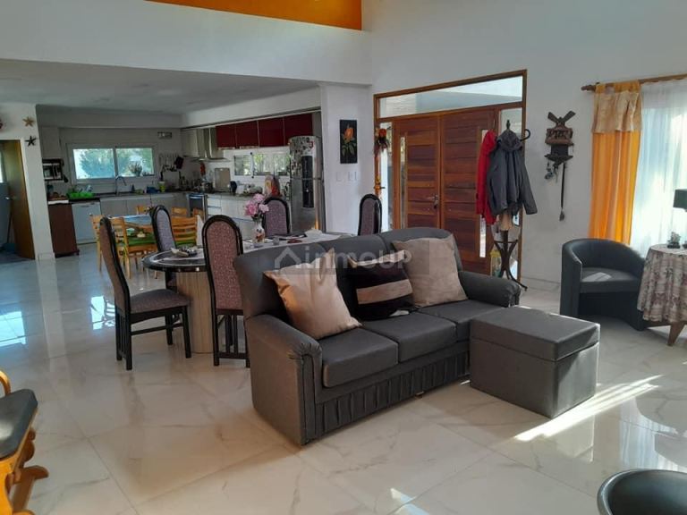 Casa en Alquiler en La Plata, G.B.A. Zona Sur