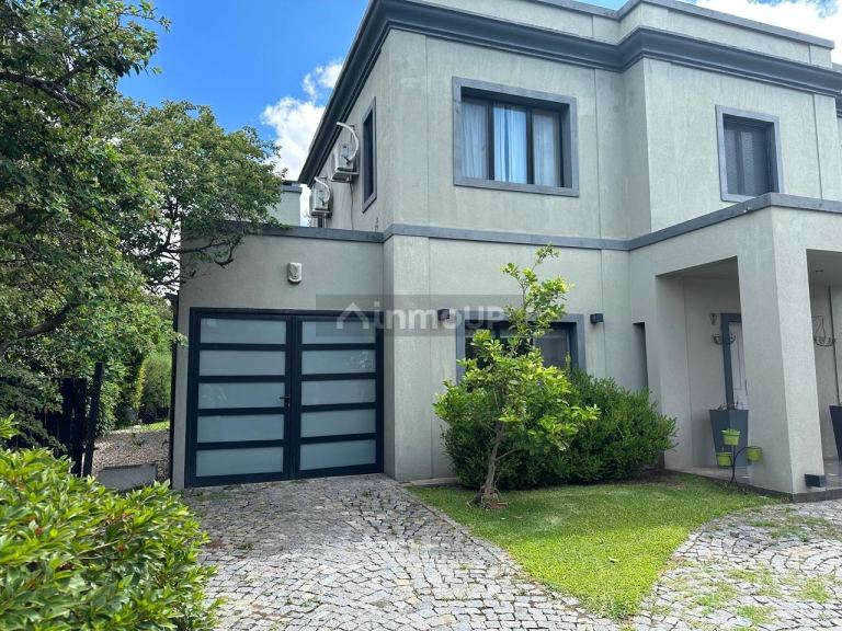 Casa en Venta en Berazategui, G.B.A. Zona Sur