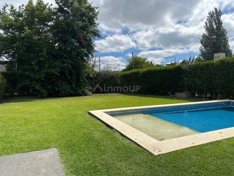 Casa en Venta en Berazategui, G.B.A. Zona Sur
