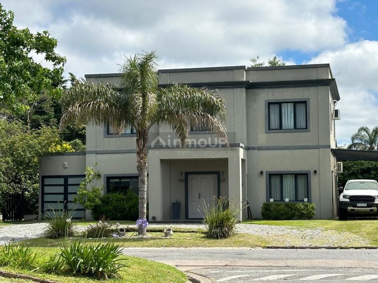 Casa en Venta en Berazategui, G.B.A. Zona Sur