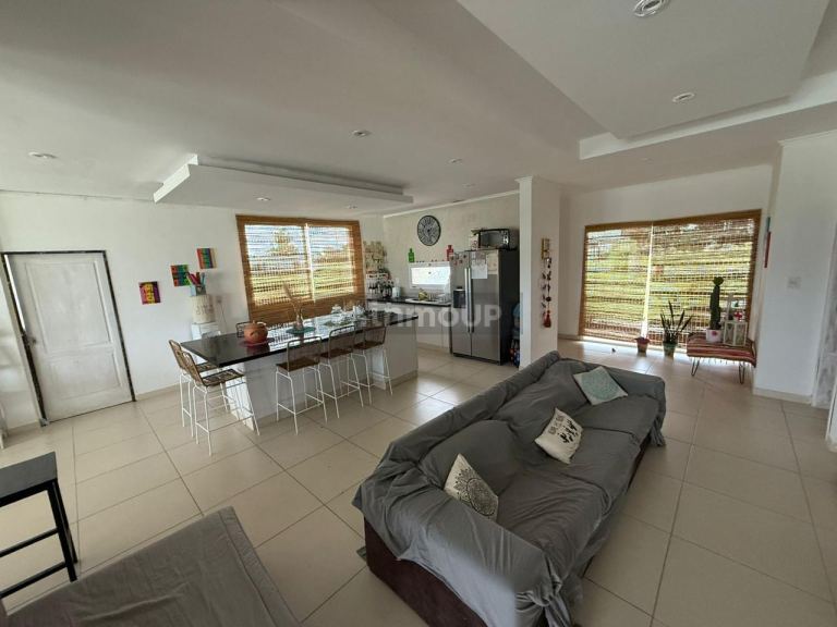 Casa en Alquiler en Coronel Brandsen, Buenos Aires Interior