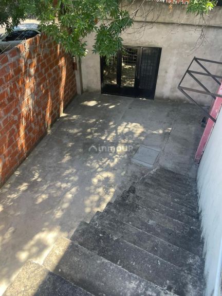 Local Comercial en Venta en Berazategui, G.B.A. Zona Sur