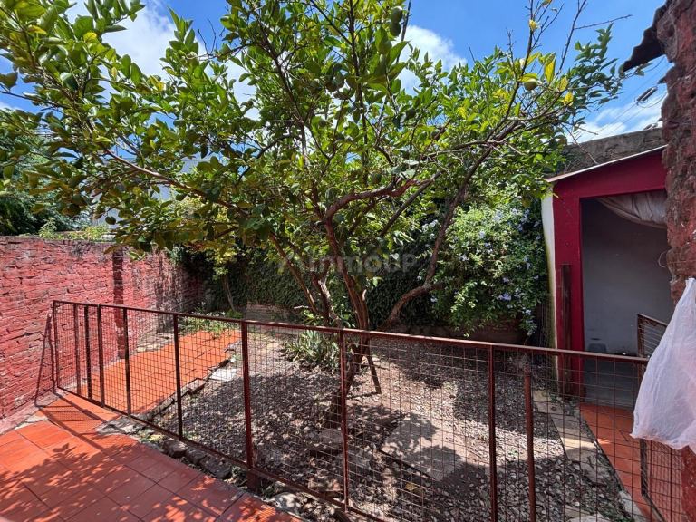 P H en Venta en Berazategui, G.B.A. Zona Sur