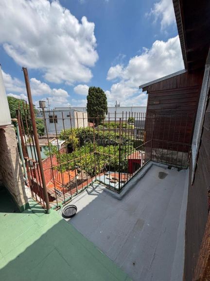 P H en Venta en Berazategui, G.B.A. Zona Sur