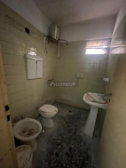 Local Comercial en Venta en Berazategui, G.B.A. Zona Sur