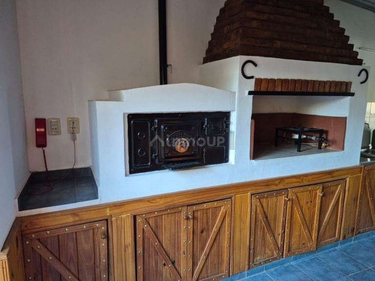 Casa en Venta en Funes, Santa Fe