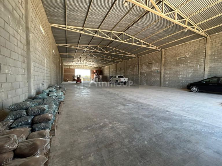Local Comercial en Alquiler en Capital, Cordoba