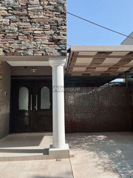 Casa en Alquiler en Capital, Mendoza