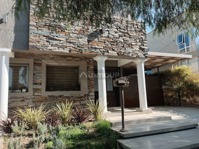 Casa en Alquiler en Capital, Mendoza