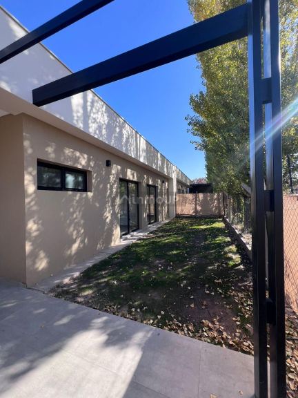 Casa en Alquiler en Lujan de Cuyo, Mendoza