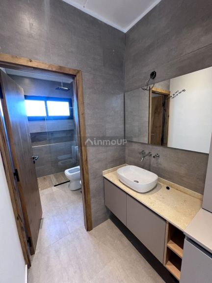 Casa en Alquiler en Lujan de Cuyo, Mendoza