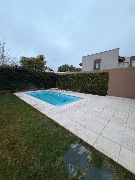 Casa en Venta en Guaymallen, Mendoza