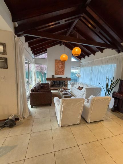 Casa en Venta en Lujan de Cuyo, Mendoza - USD 298.000 | Inmoup - 16