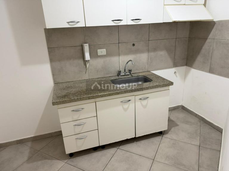 Oficina en Alquiler en Godoy Cruz, Mendoza