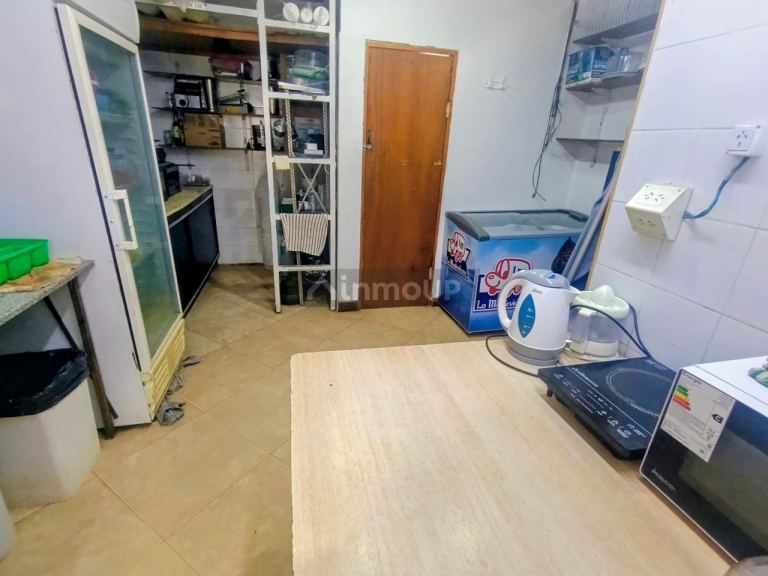 Local Comercial en Alquiler en Funes, Santa Fe