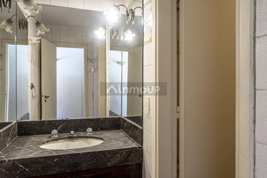 Departamento en Alquiler en Recoleta, Capital Federal