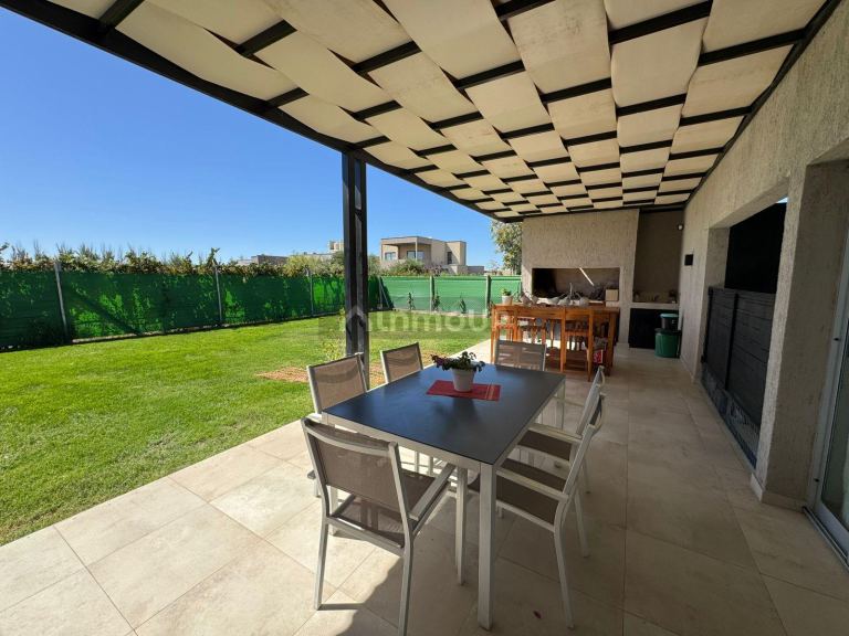 Casa en Venta en Maipu, Mendoza