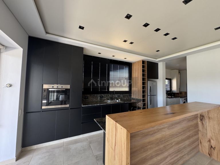 Casa en Venta en Maipu, Mendoza