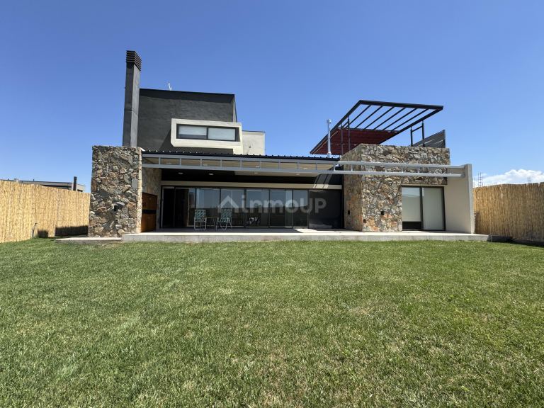 Casa en Venta en Maipu, Mendoza