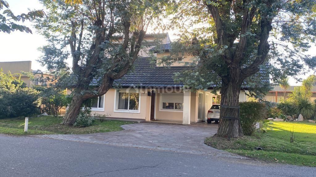 Casa en Venta en Exaltacion de la Cruz, G.B.A. Zona Norte