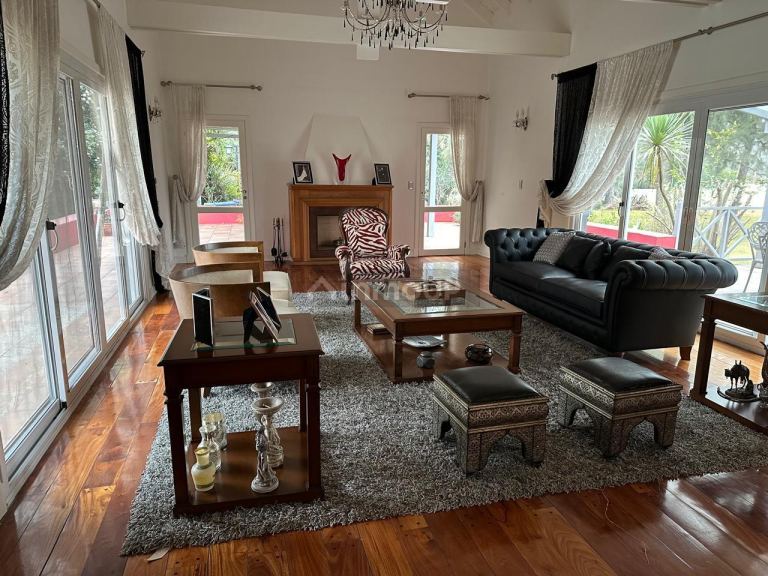 Casa en Venta en Pilar, G.B.A. Zona Norte