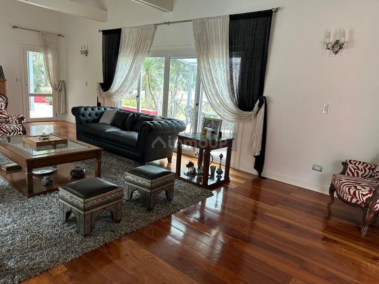 Casa en Venta en Pilar, G.B.A. Zona Norte