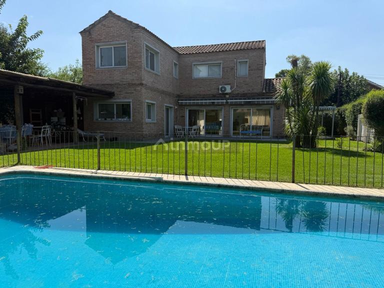 Casa en Alquiler en Pilar, G.B.A. Zona Norte