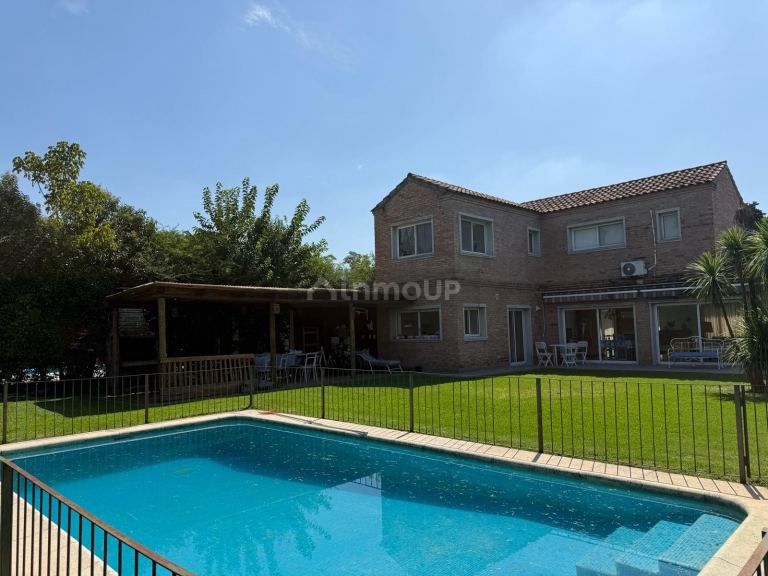 Casa en Alquiler en Pilar, G.B.A. Zona Norte