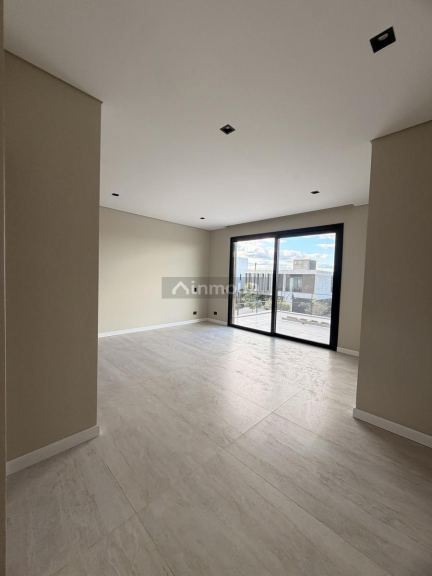 Casa en Venta en Tigre, G.B.A. Zona Norte