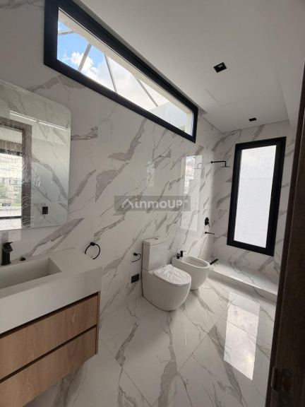 Casa en Venta en Tigre, G.B.A. Zona Norte