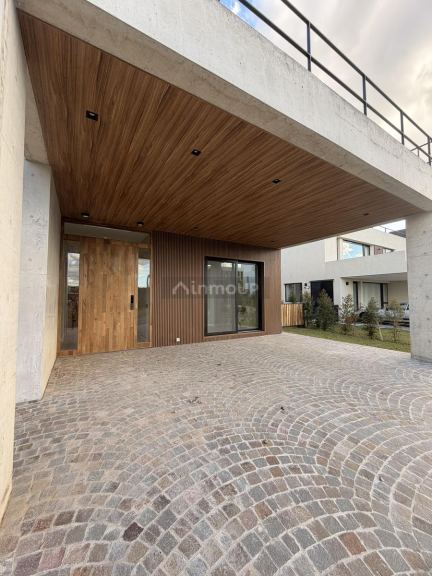 Casa en Venta en Tigre, G.B.A. Zona Norte