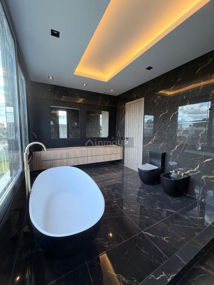 Casa en Venta en Tigre, G.B.A. Zona Norte