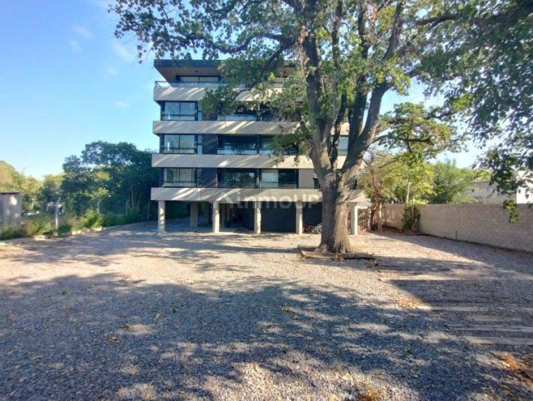 Departamento en Venta en Esteban Echeverria, G.B.A. Zona Sur