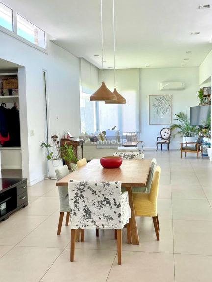 Casa en Venta en Campana, G.B.A. Zona Norte