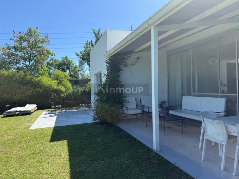 Casa en Alquiler Temporario en Tigre, G.B.A. Zona Norte