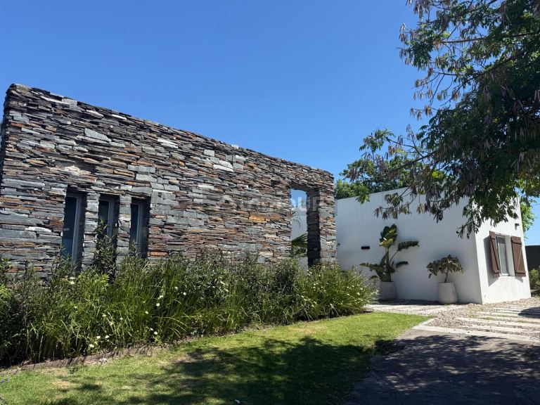 Casa en Alquiler Temporario en Tigre, G.B.A. Zona Norte