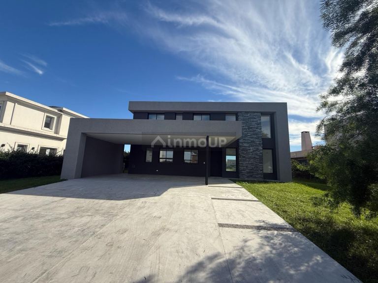 Casa en Venta en Escobar, G.B.A. Zona Norte