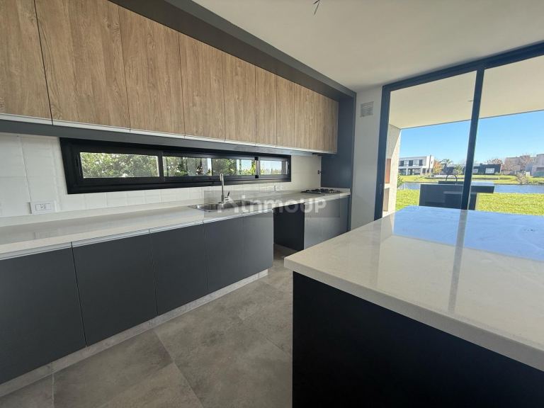 Casa en Venta en Escobar, G.B.A. Zona Norte