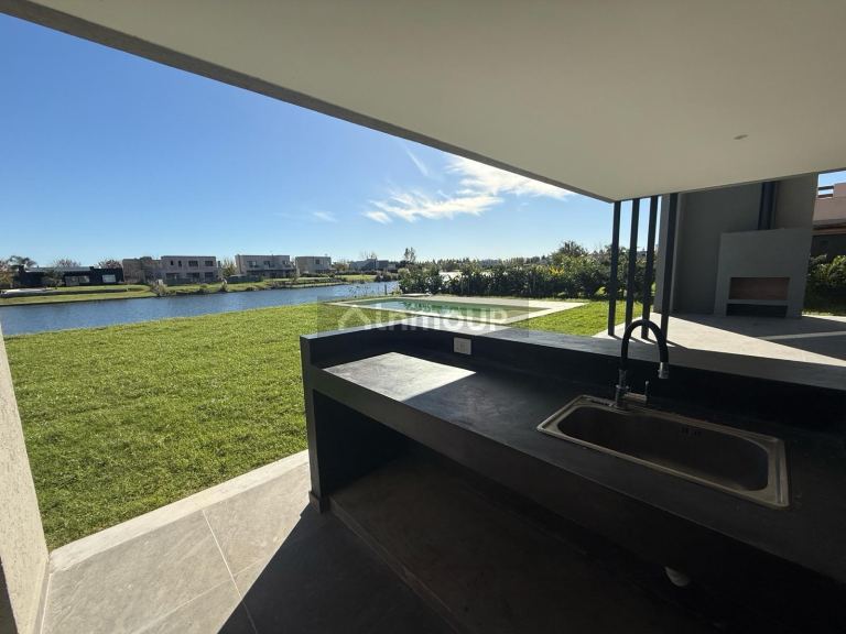 Casa en Venta en Escobar, G.B.A. Zona Norte